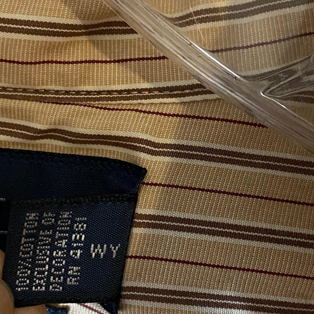 Ralph Lauren Classic Fit Barrel Cuffs Button Down - Picture 6 of 6